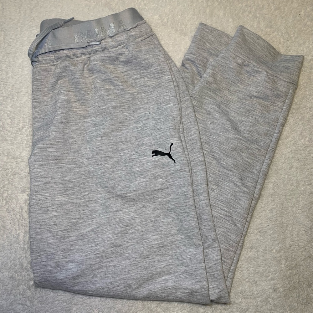 Women’s joggers